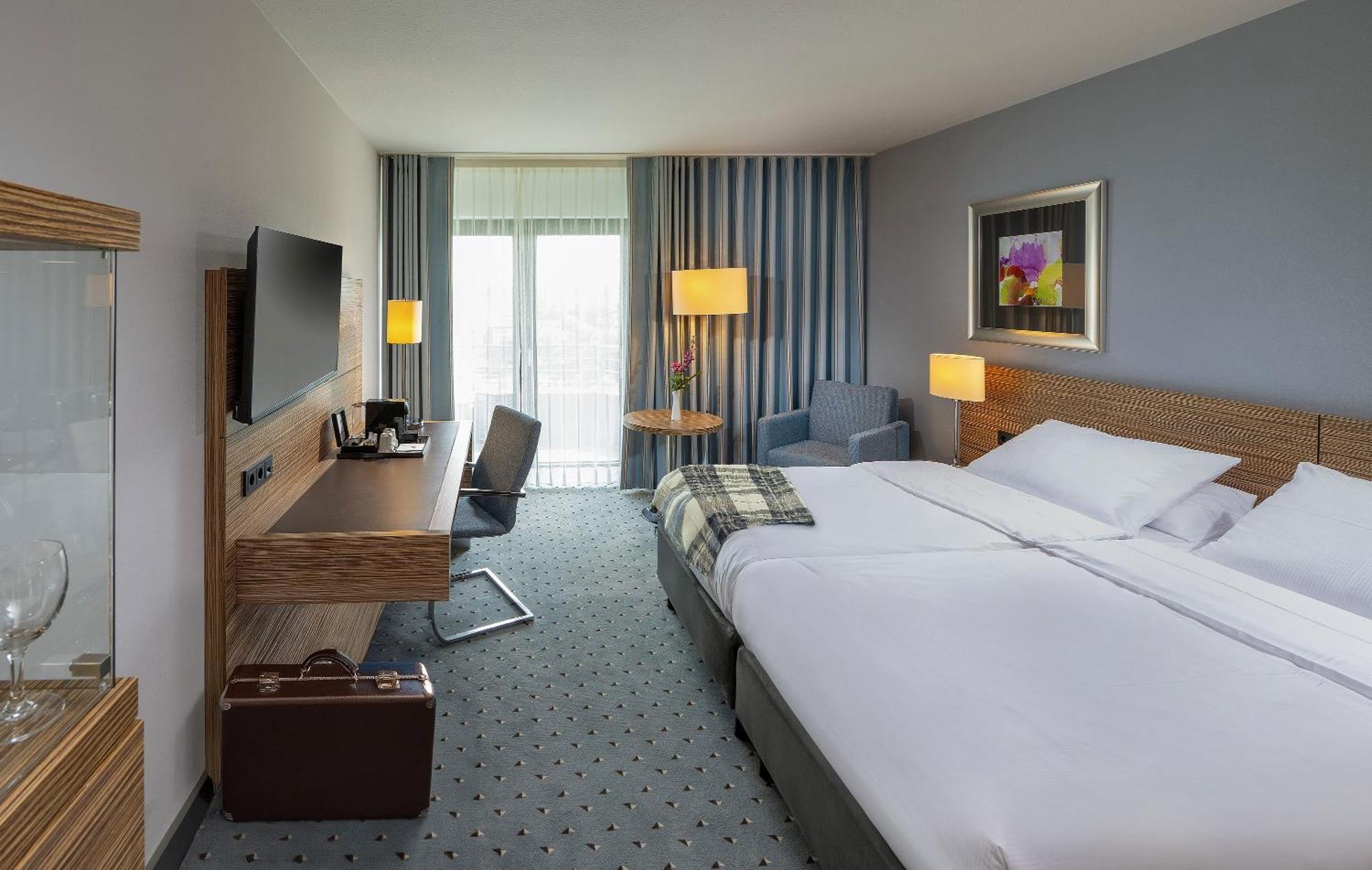Maritim Hotel 4*